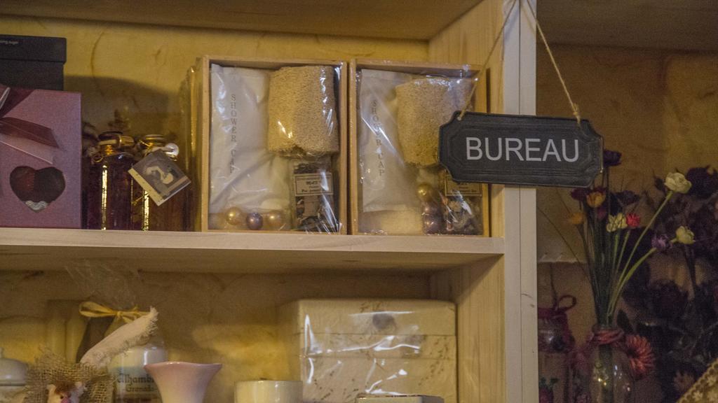 Laurel De La Reina Bed & Breakfast - Boutique 拉苏维亚 外观 照片