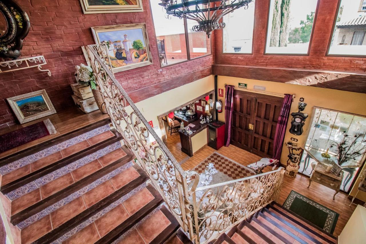 Laurel De La Reina Bed & Breakfast - Boutique 拉苏维亚 外观 照片